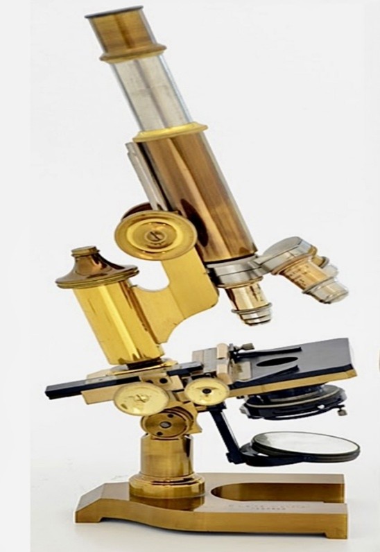 Modelo de E. Leitz. 1883. Modelo de E. Leitz. 1883.